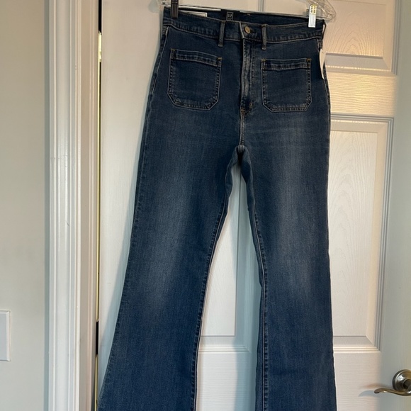 Gap Jeans - Highrise flared NWT - Picture 4 of 7